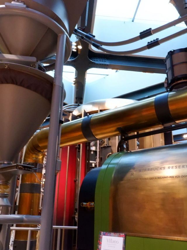 รีวิว Starbucks Reserve Roastery Milano