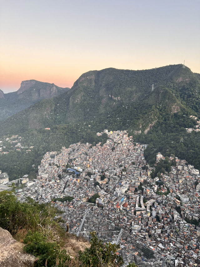 Two Brothers Mountain Lookout trail 🌆 🇧🇷 