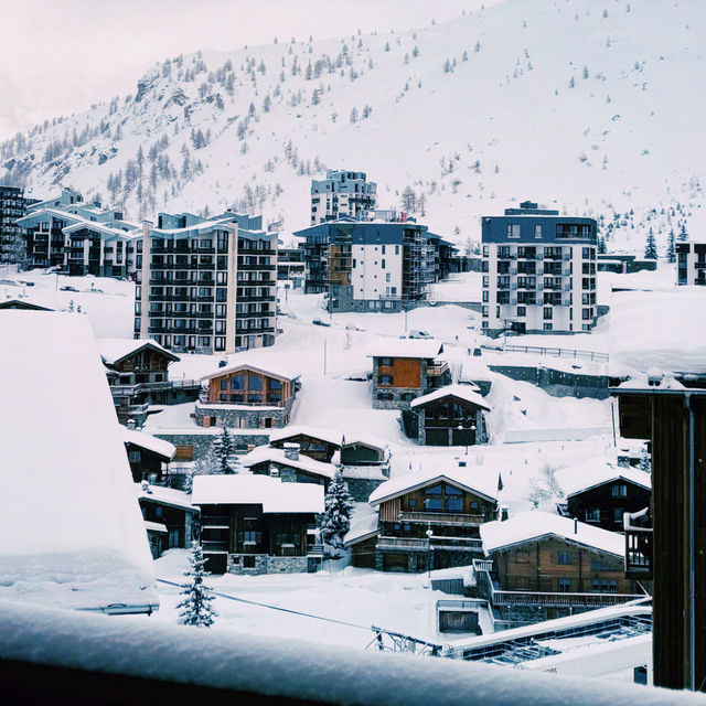 Tignes: Powder Runs, Glacier Views & Alpine Adventure 🎿🏔️