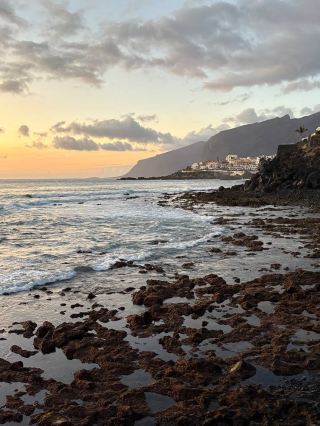 テネリフェ島で最高の夕日をここで見ました。