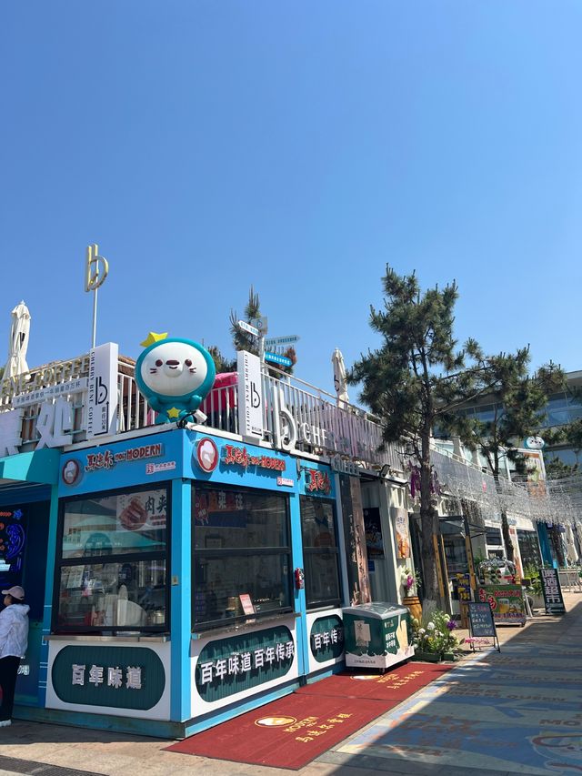 沒想到青島的奧帆中心也開美食市集啦