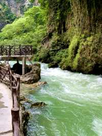 深谷見碧水 ｜銅仁大峽谷