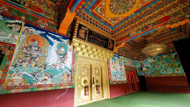 大美青海＿玉樹結古寺。