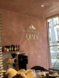 Qima Cafe the best place for coffee in London 🇬🇧