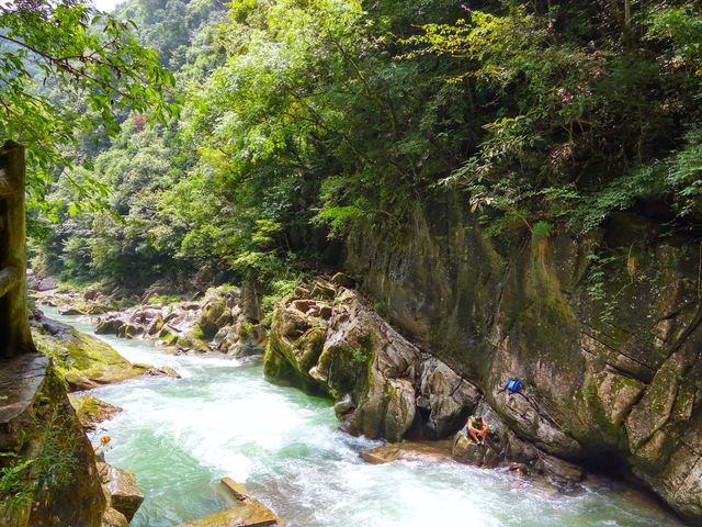高過河——貴州風景三十六、。
