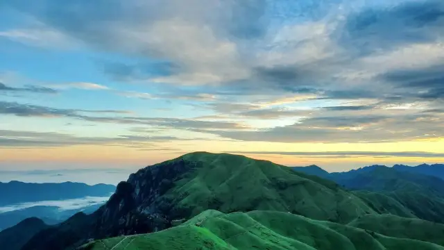 Wugong Mountain is absolutely stunning!