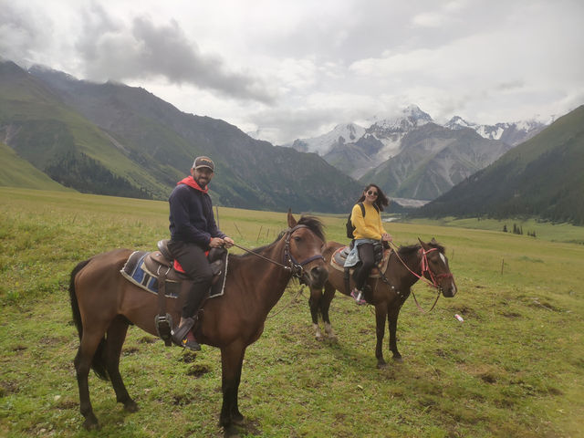 Ili Mountains – A Hidden Paradise in Xinjiang! 🏔️🌿   