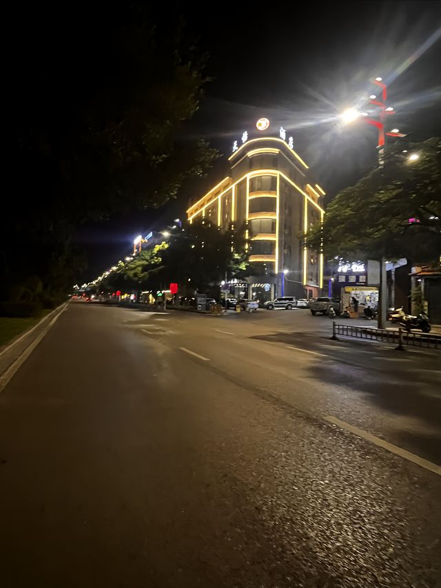 酒店給的攻略太受用啦