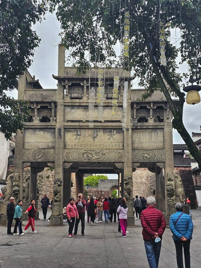 2024年4月10日帶父母去春遊（歙縣）
