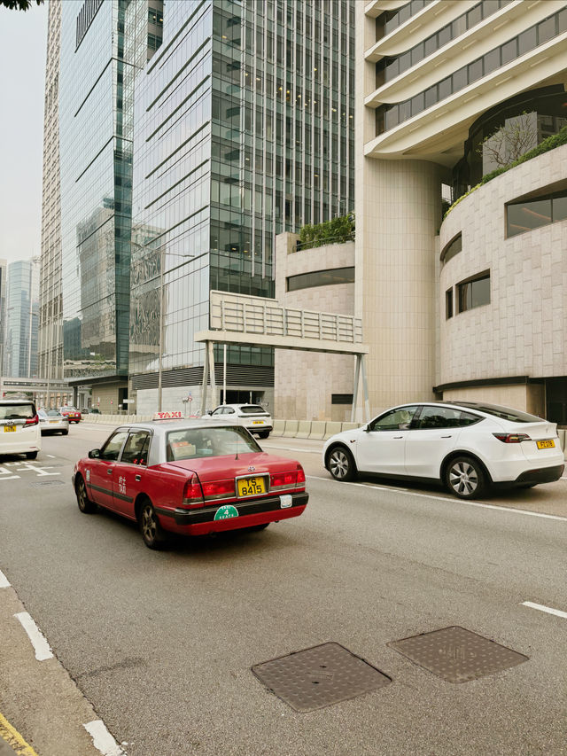 嚟香港旅遊，唔可以錯過堅尼地城機位影相打卡攻略