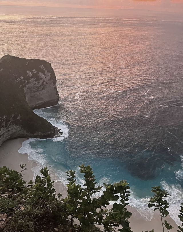 巴厘島佩尼達島西線一日遊 網紅打卡地