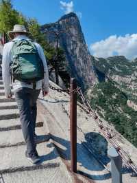 Searching for immortals on Huashan Mt.