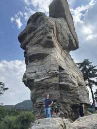 A beautiful temple hidden in the mountains near Baoding