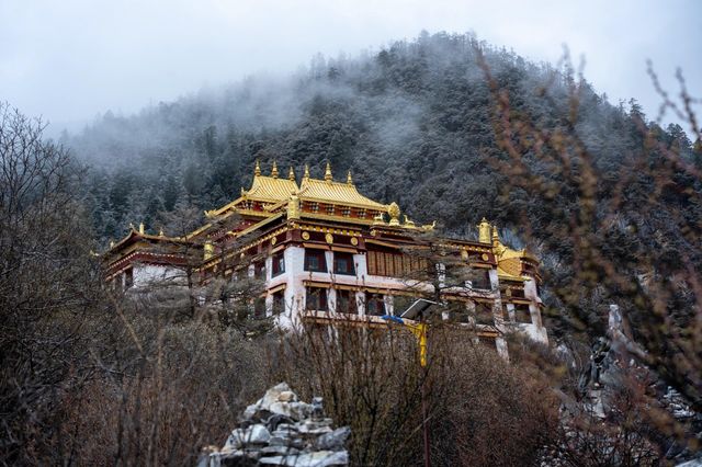稻城亞丁旅遊攻略