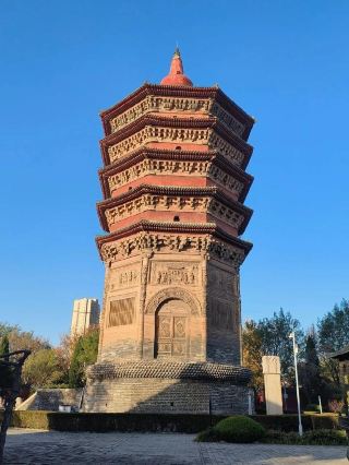 Tangshan hides an ancient pagoda that's 'both beautiful and rich in history'! Here's a nanny-level travel guide to Wenfeng Pagoda Scenic Area! Hey, buddies! If you want to find in Tangshan 