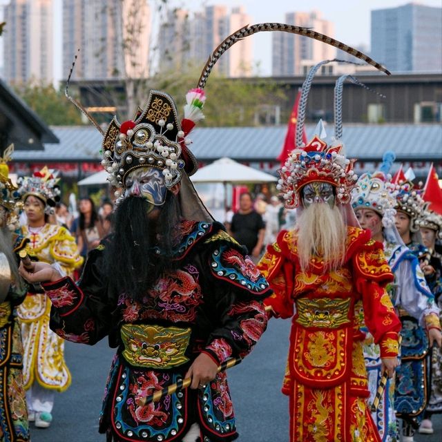 Sunday in Luogang Park, Hefei — Where the Whole City Comes to Breathe
