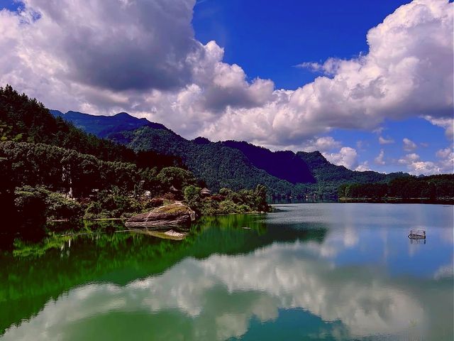 黔江小南海，你真的別太離譜！