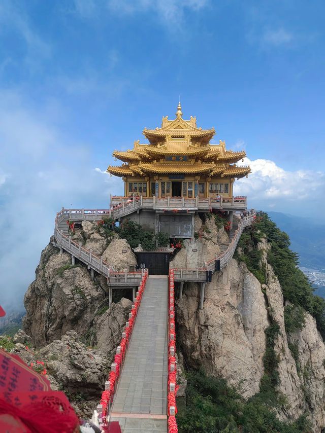 10-11月的老君山｜紅葉雲海夢幻仙境get！