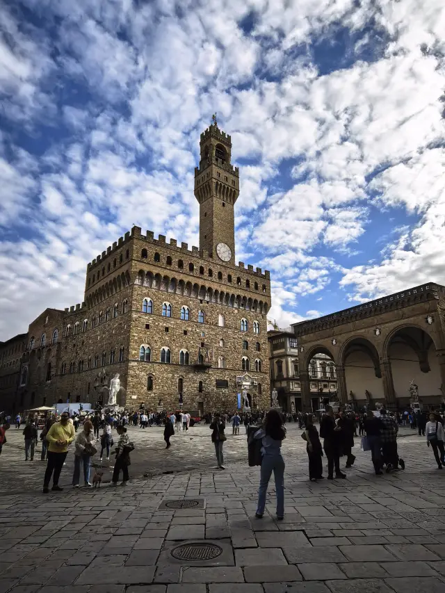 The Old Palace of Florence, the Glory of the Medici Family