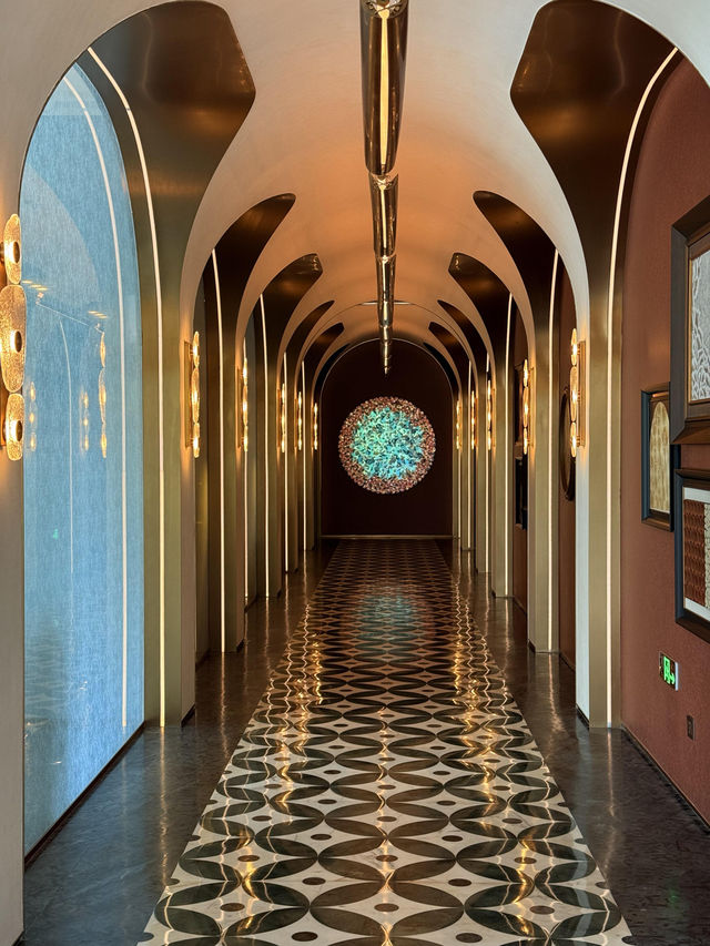 英迪格酒店把「交子文化」搬進CBD，宋韻與摩登雙封神