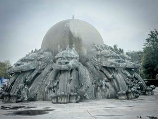 黃河饒峽，古塔留痕