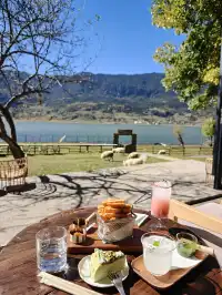 麗江+香格里拉+梅里雪山8日遊