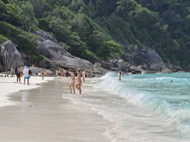 去普吉島不去斯米蘭等於白去 去普吉島不去斯米蘭等於白去