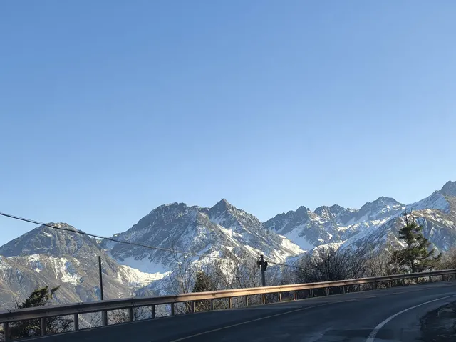 總會反覆愛上的川西