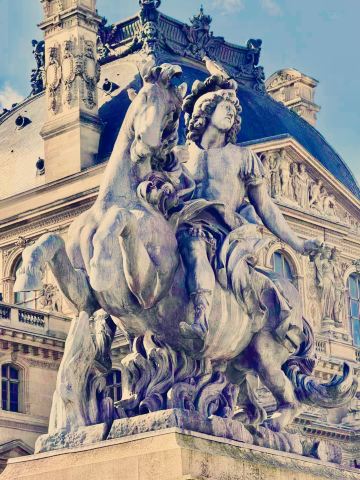 パリ・ルーヴル美術館 Musée du Louvre｜800年の歴史をもつ宮殿を巡り
