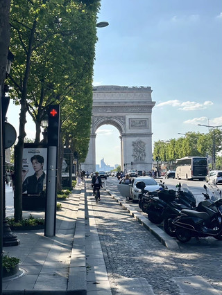 Summertime in Paris🇫🇷