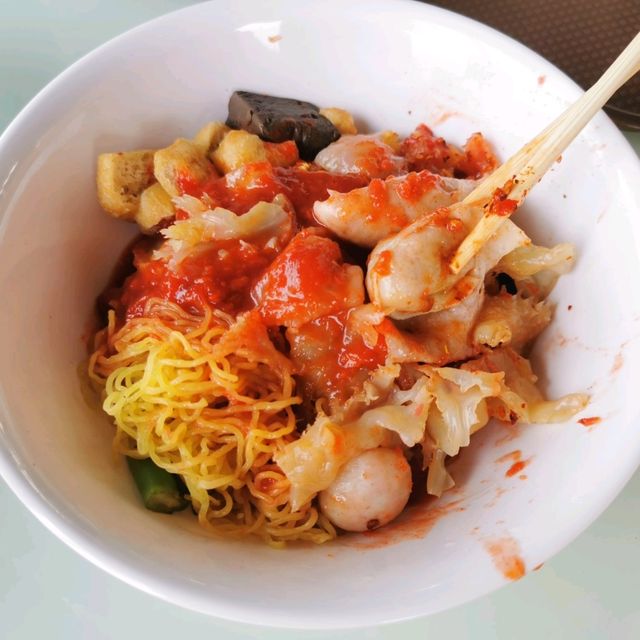 เย็นตาโฟ​วัดแขก สาขาตลาดฐานเพชร​นนท์​