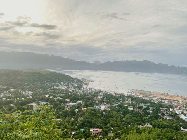 Coron 十字架山 看日出的好去處