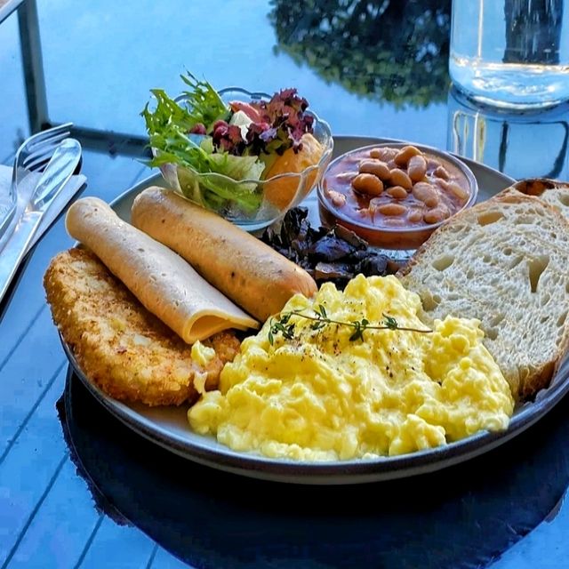 Nice breakfast by the River of Melaka