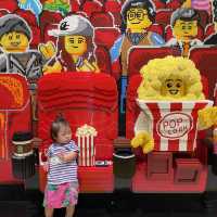 LEGO SHOPS 👾🤖🤡
