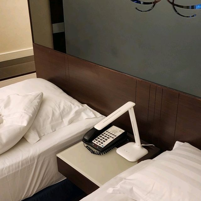 Unassuming Hotel in an interesting local community