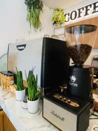 Coffee Hut 