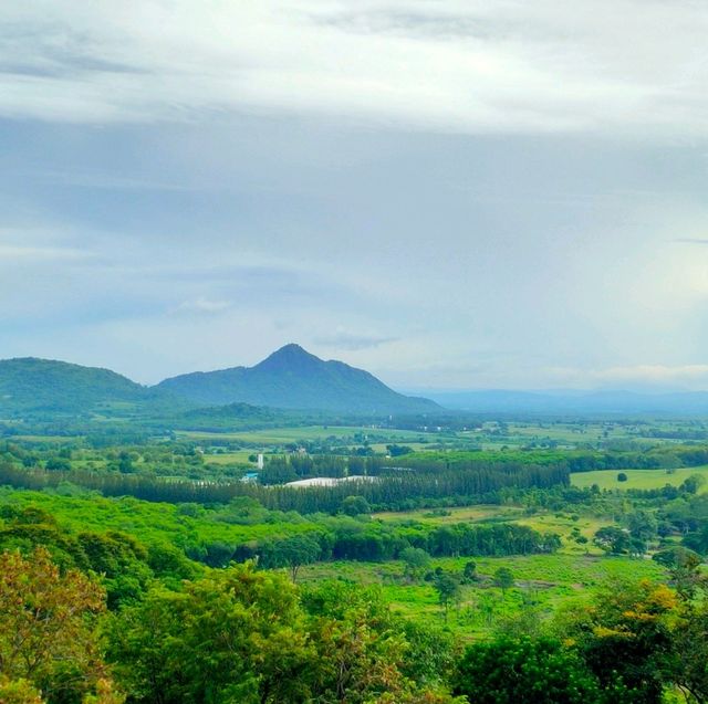 วัดถ้ำเขาปรางค์