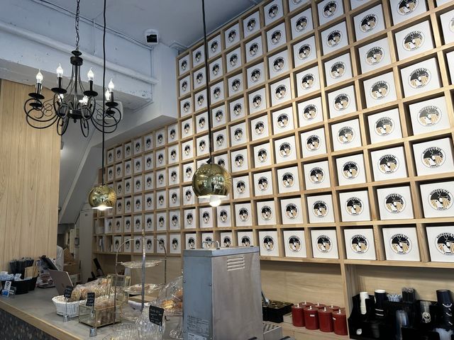 東京・神保町。紅茶専門カフェ＆コワーキングスペース『BRITANNIA TEA（ブリタニアティ）』