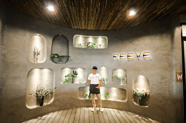 REEVE Beach Club รีฟ บีชคลับ