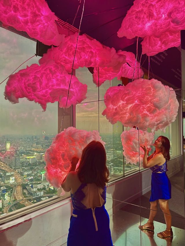 Dinner In The Tallest Building In Thailand🥰