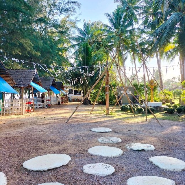 บ้านเอื้อง bar&restaurant