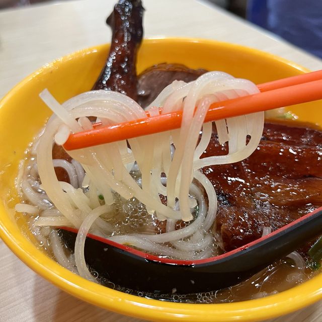 【香港・中環】ミシュラン一つ星獲得のローストグース専門店「一樂燒鵝」