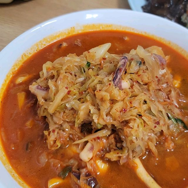 중닉 맛집 경진각에서 실내데이트 