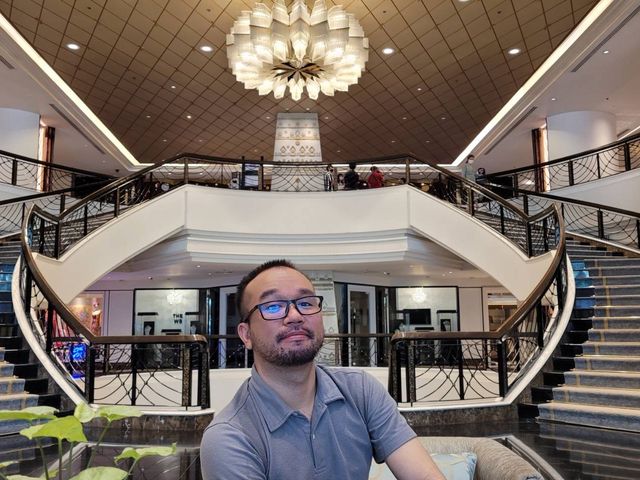 โรงแรมสุดหรู ระดับ 5ดาว The Athenee Hotel 