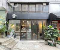 香港素食探店 | 西環Miss Dough & Brew