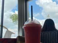 ซินญอริสต้า sinyorista คาเฟ่ดังบนเกาะยอ