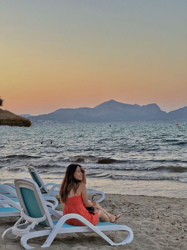 Day, Evening & Night by the Beach 🇪🇸🏝️☀️🌊👙⛱️🐚