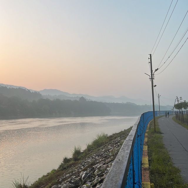 Why Rishikesh has cool vibes? 