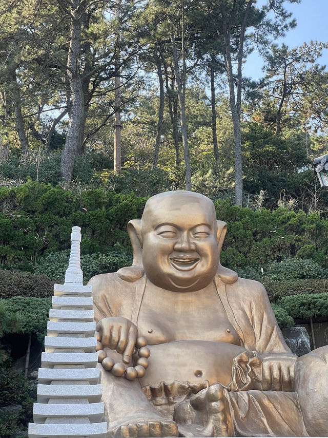 바다에서 가장 가까운 사찰 부산에 있어요 🌊해동용궁사💛