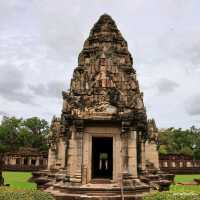 เที่ยวพิมาย ชมปราสาทหินที่ใหญ่ที่สุดในประเทศไทย